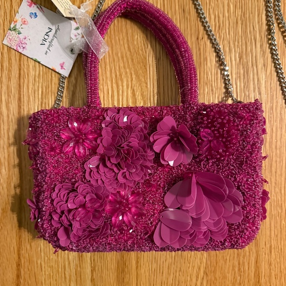 Viral Beaded Bag - Picture 3 of 7